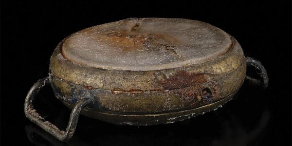 Часы, пережившие ядерную бомбардировку Хиросимы, продали на аукционе