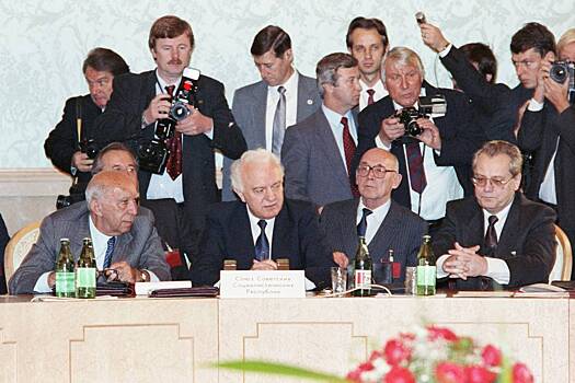 В Крыму призвали денонсировать договор с Германией от 1990 года. Что не устраивает немецкую общину полуострова?