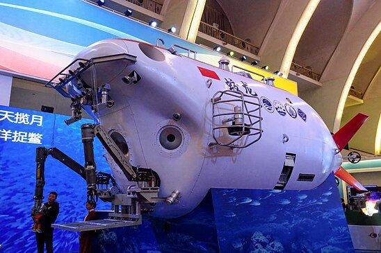 Китайский пилотируемый аппарат «Цзяолун» совершил первые погружения в Атлантике