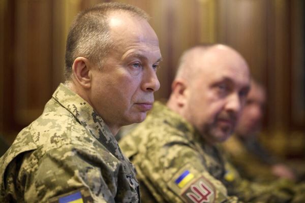 Главком ВСУ Сырский: в провалах Украины на востоке виновны командиры бригад